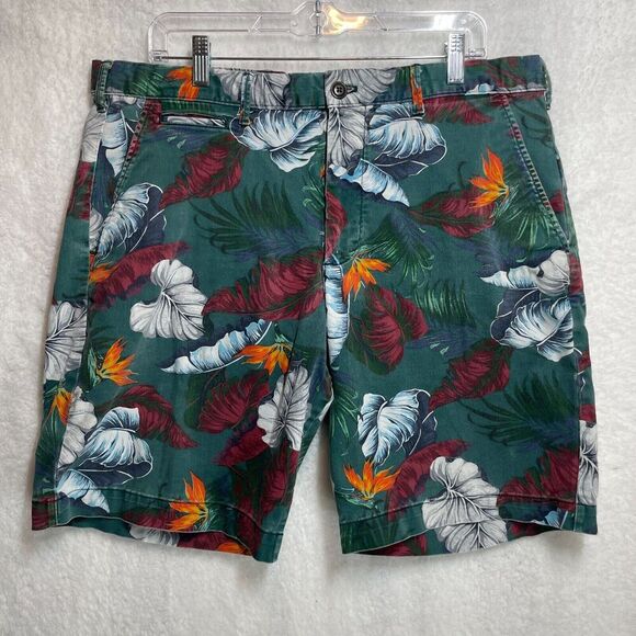 GAP Lived-In Shorts Hawaiian Tropical Floral Print Men’s 36 with 9” Inseam - Picture 1 of 11